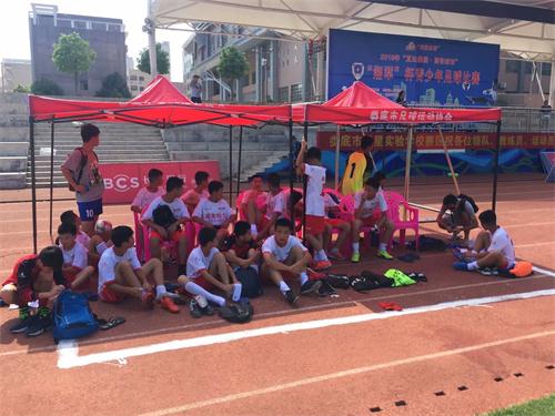 湖南旭立環(huán)境工程有限公司,湖南環(huán)境工程,旭立環(huán)境工程,環(huán)保地板,環(huán)保材料,塑膠地板