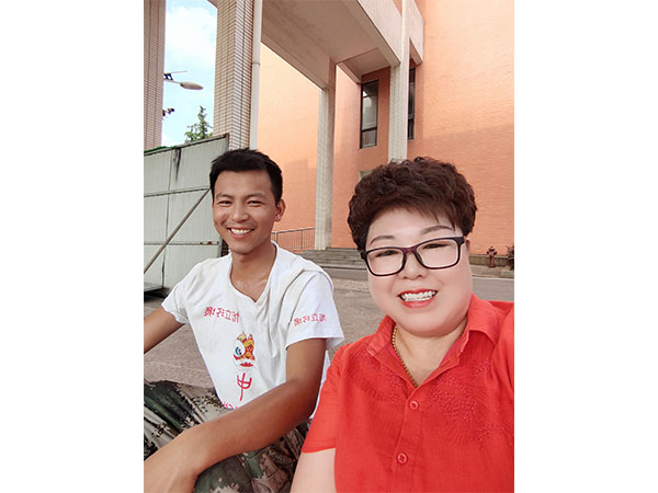 湖南旭立環(huán)境工程有限公司,湖南環(huán)境工程,旭立環(huán)境工程,環(huán)保地板,環(huán)保材料,塑膠地板